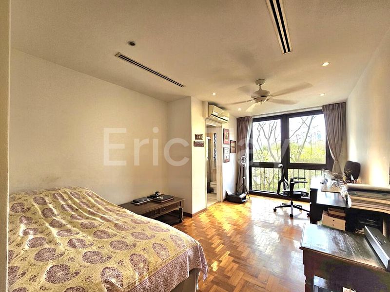 4 Bed Condo for Sale in  Regency Park - Image 4